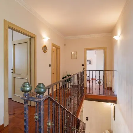 Apartment Wunderschoene In Mit Grosser Terrasse